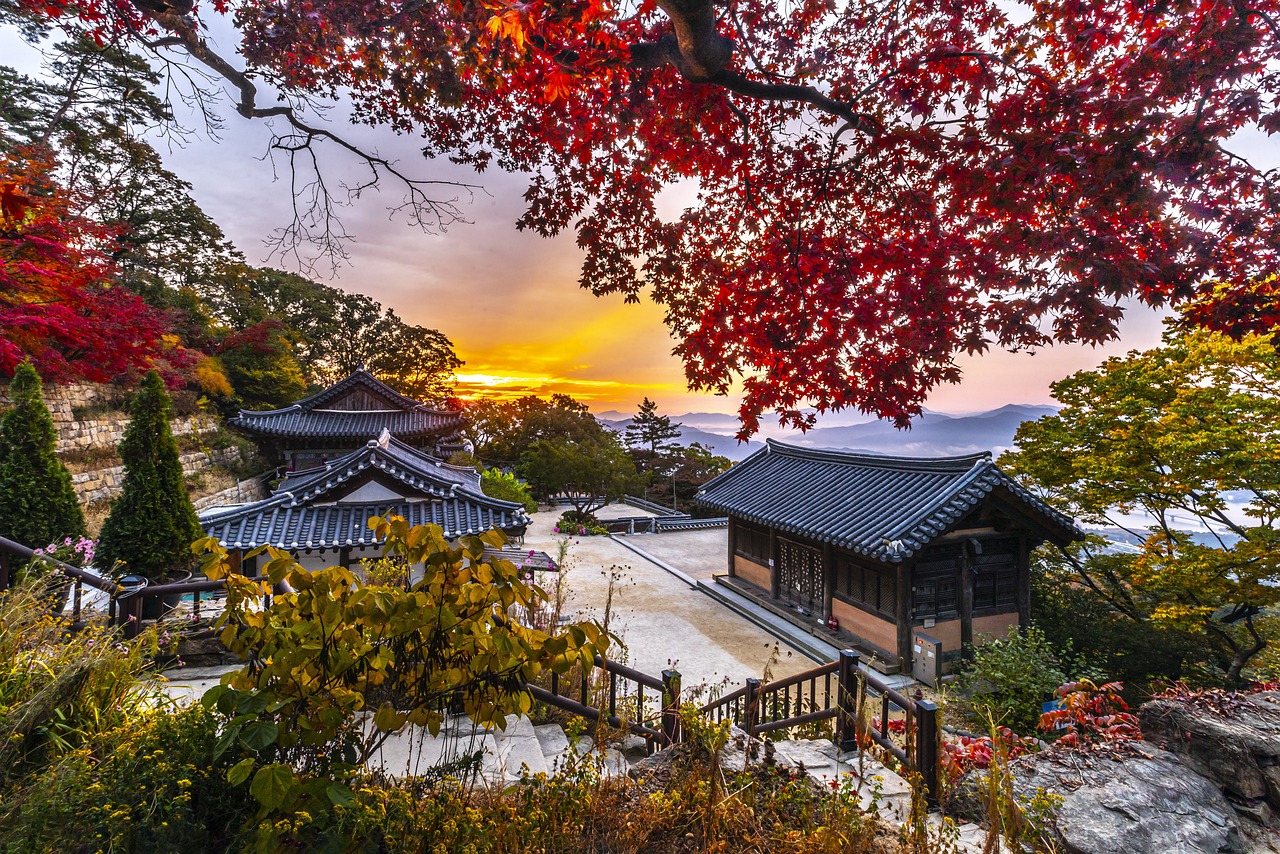 hanok, village, sunrise-5830098.jpg